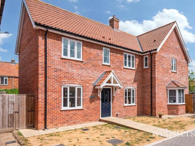 House for sale in Comers, Norfolk