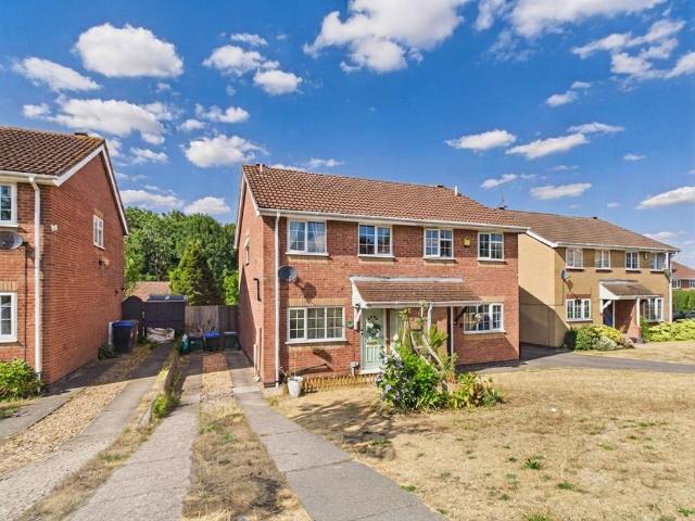 House for sale in Hunsbury Hill, Upton