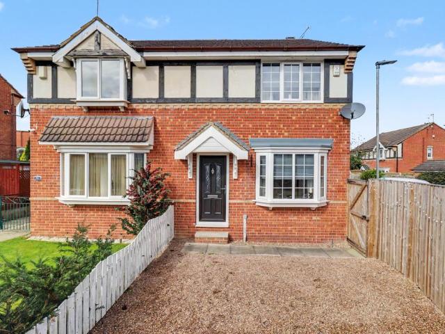 House for sale in Hemsworth, West Yorkshire