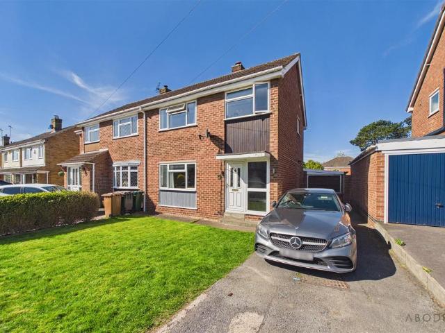 House for sale in Egginton, East Midlands
