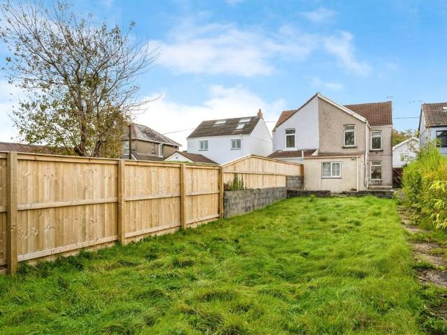 House for sale in Gorseinon, Wales