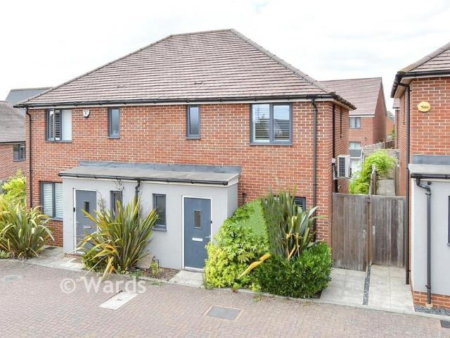 House for sale in Castle Hill, Monks Orchard