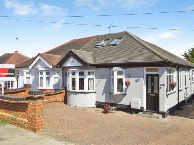 House for sale in Collier Row, Greater London