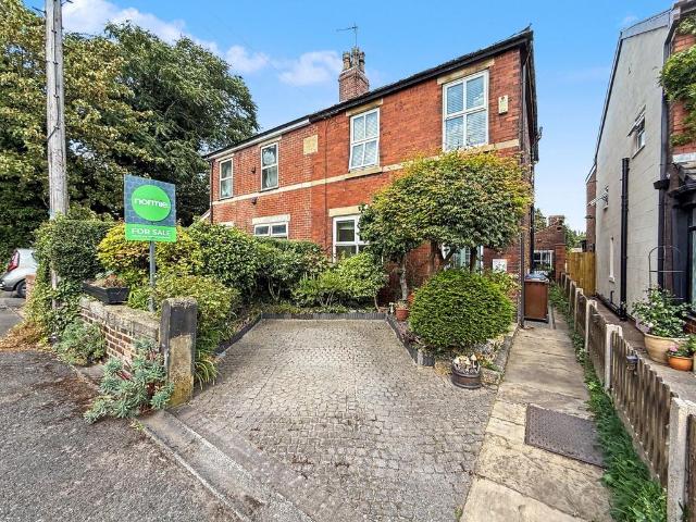 House for sale in Kirkhams, Bury
