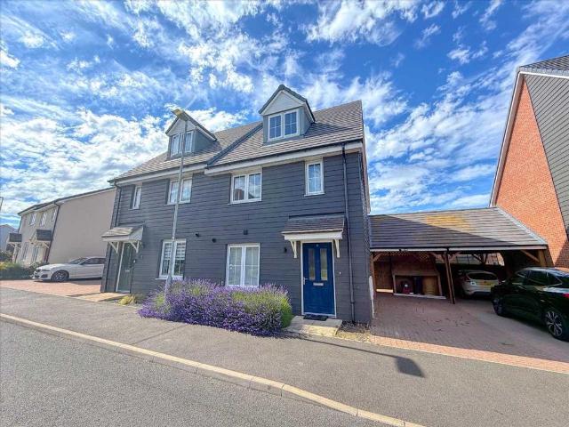 House for sale in Frinton and Walton, Dale Hill