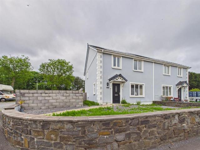 House for sale in Ferryside, Wales