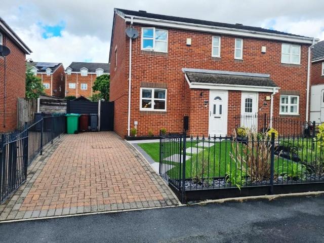 House for sale in Georgia, Greater Manchester