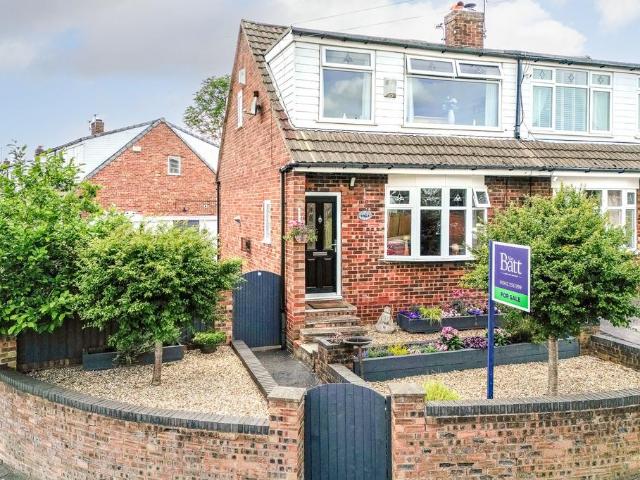House for sale in New Springs, Wigan