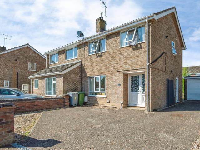 House for sale in Salhouse, Crostwick