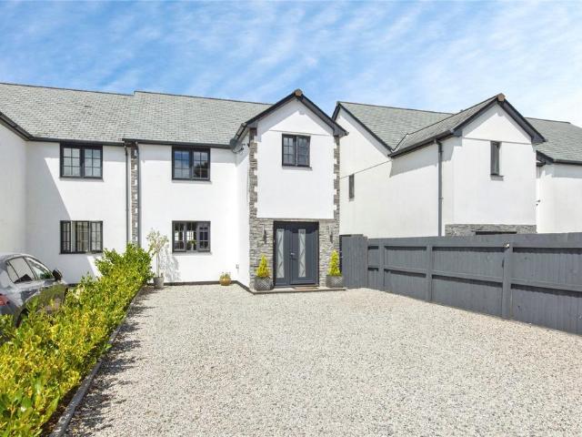 House for sale in Roche, Scredda