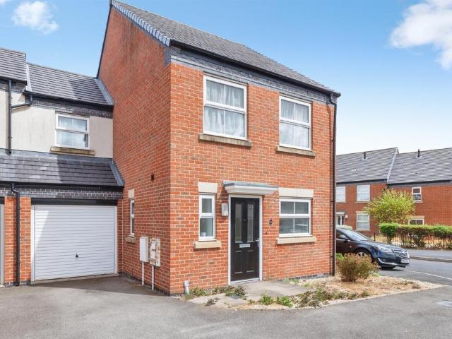House for sale in Camp Hill