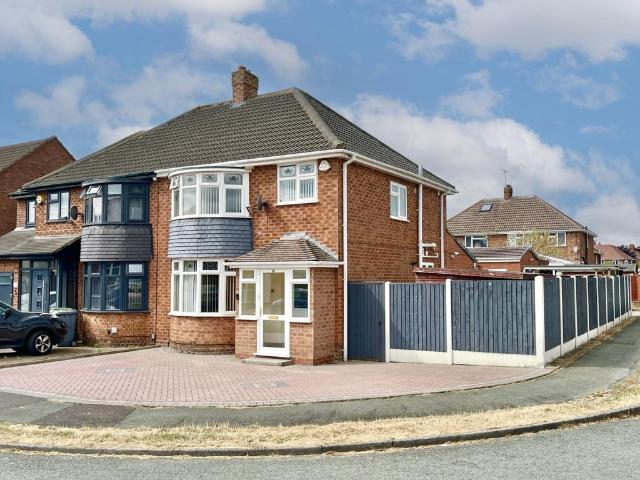 House for sale in Wood End, Wednesfield