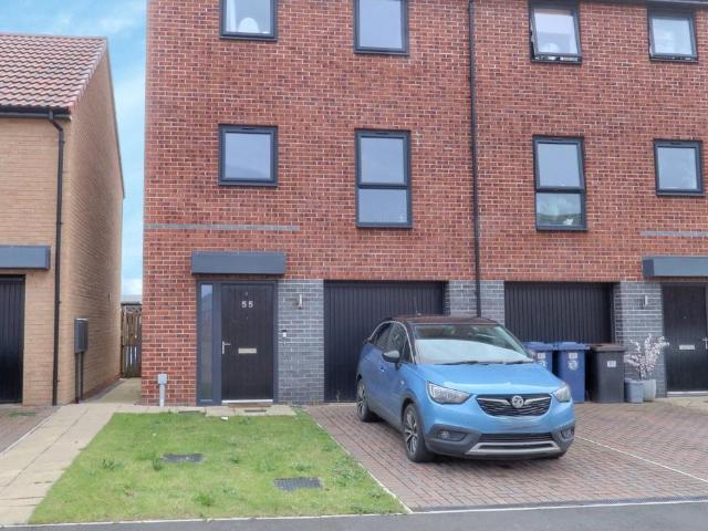 House for sale in Kirkleatham Green, Redcar