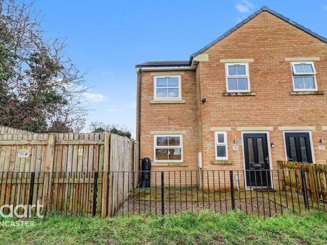 House for sale in Fishlake, South Yorkshire