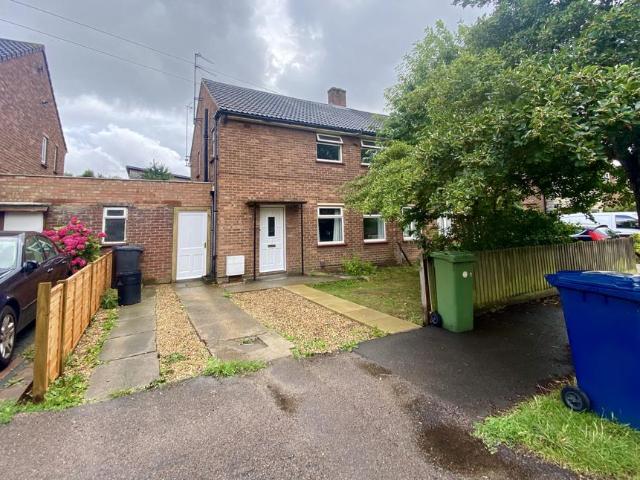 House for sale in Barnwell, Arbury