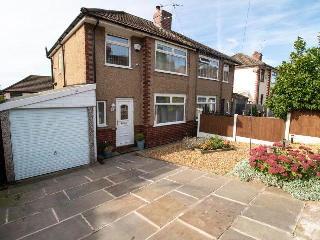 House for sale in Middlebrook, Bolton