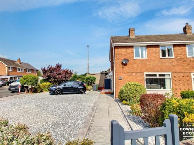 House for sale in Pelsall, West Midlands