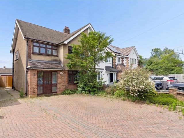 House for sale in Emerson Park, Greater London