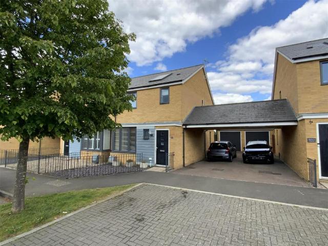 House for sale in Wolverton and Greenleys, Old Wolverton