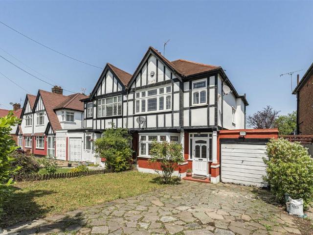 House for sale in Preston, North Wembley
