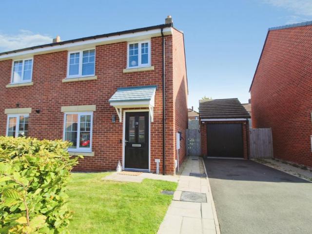 House for sale in Valley Rise, Gateshead