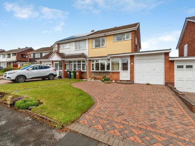 House for sale in Brownhills, West Midlands