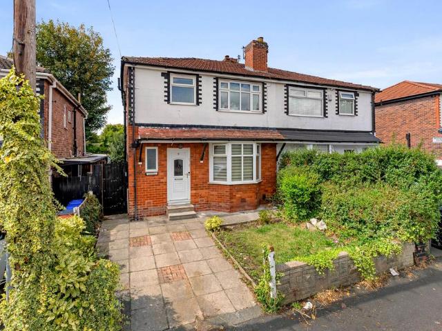 House for sale in Crumpsall, Manchester