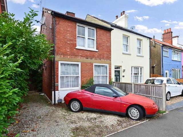 House for sale in North Camp, Rushmoor