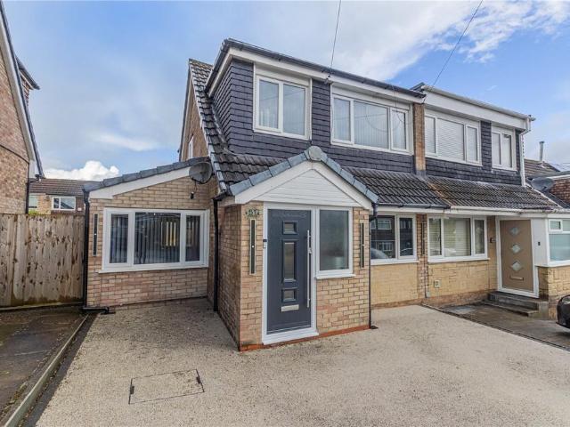 House for sale in Bagslate Moor, Burnedge