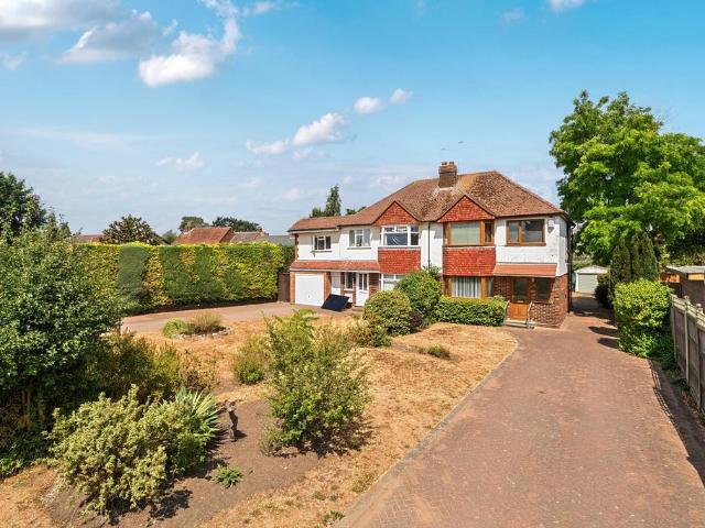 House for sale in Westfield, Woking