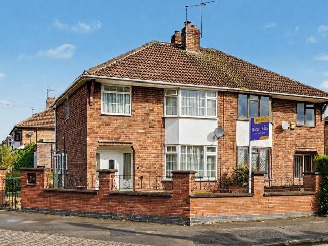 House for sale in Attenborough, East Midlands