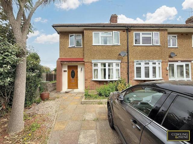 House for sale in Shotgate, Essex