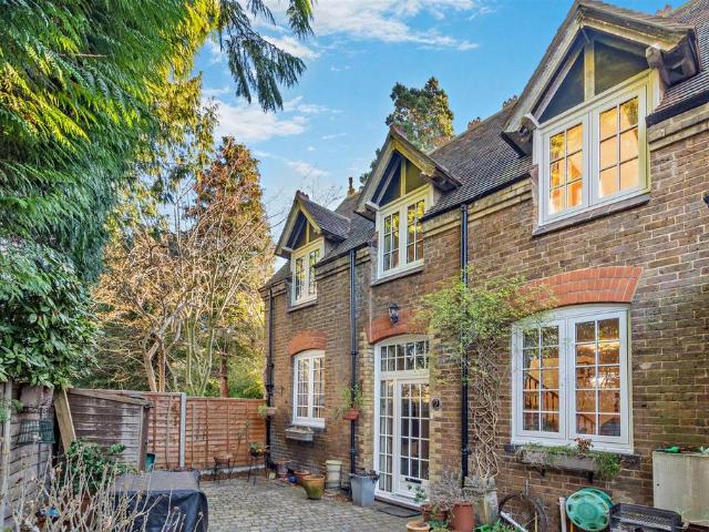 House for sale in Ringlestone, Midway