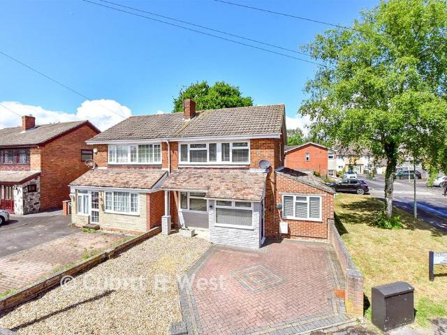 House for sale in Wecock, Spring Vale