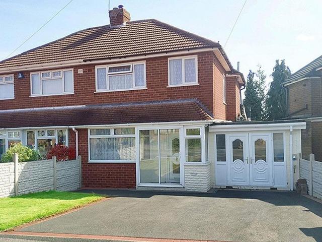 House for sale in Brownhills West, West Midlands