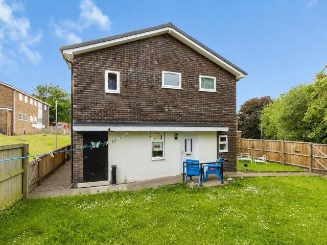 House for sale in Glasshoughton, Castleford