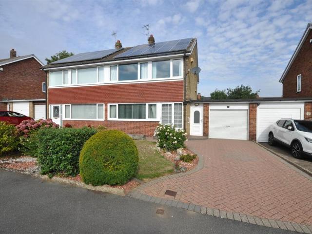 House for sale in Thorne, South Yorkshire