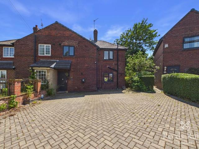 House for sale in Dalton, South Yorkshire