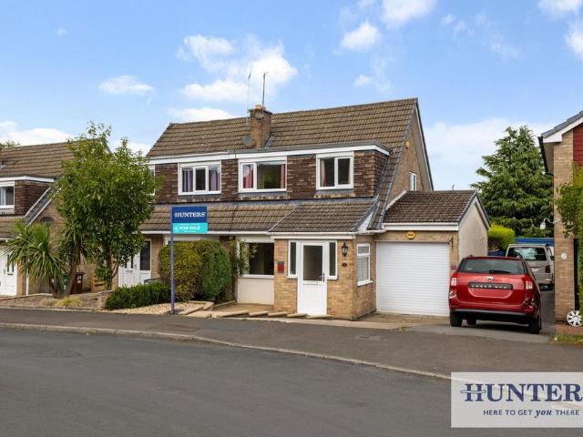 House for sale in Westfield, Guiseley