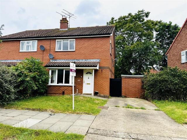 House for sale in Whitehouse, Key Street