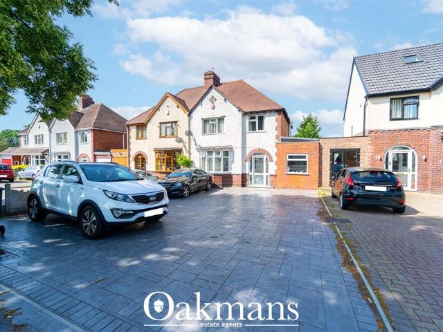 House for sale in West Midlands