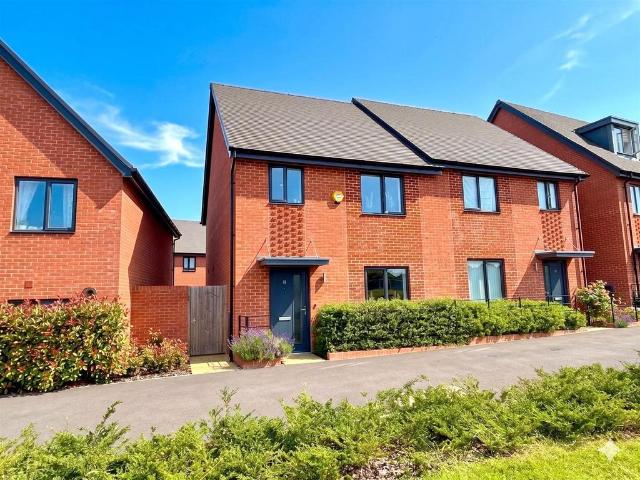 House for sale in Whiteley, Hampshire