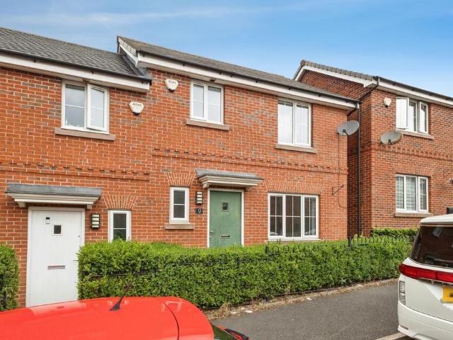House for sale in Pendock, Greater Manchester
