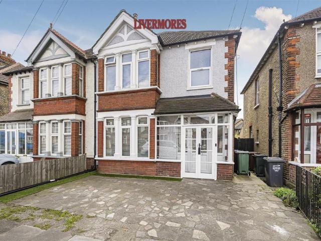House for sale in New Town, Monks Orchard