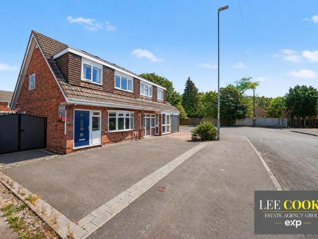 House for sale in New Invention, Bloxwich
