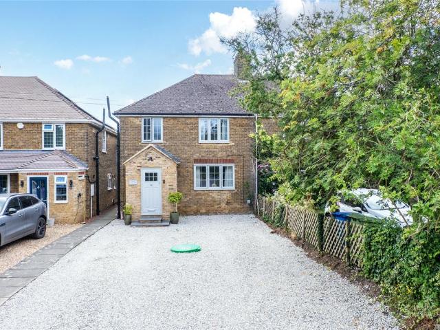House for sale in Oad Street, Kent