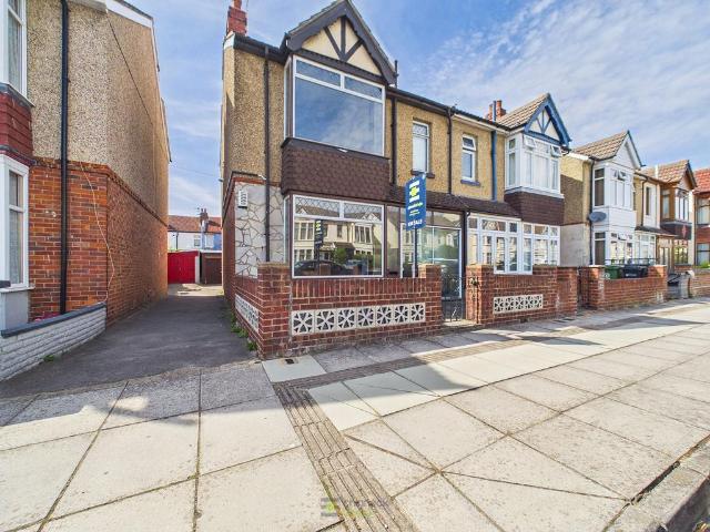 House for sale in Kingston, Baffins