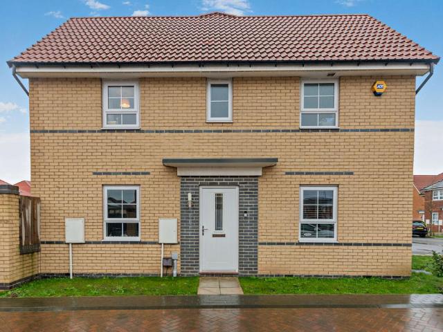 House for sale in New Rossington, South Yorkshire