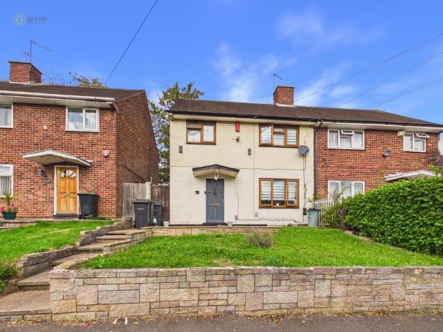 House for sale in Perry Beeches, Birmingham