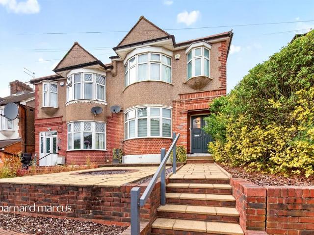 House for sale in Brunswick Park, Greater London
